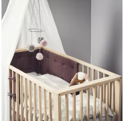 Leander Flèche De Lit Bébé Linea Et Luna - Chêne 15 Leander Flèche De Lit Bébé Linea Et Luna - Chêne -LES ENFANTS DU DESIGN Soldes ambiance lit bebe leander 1 1264x1234