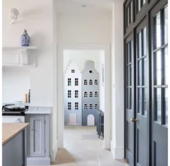 Armoire Maison Amsterdam Escalier - Bois Brut -LES ENFANTS DU DESIGN Soldes armoire maison amsterdam escalier bois brut kast van een huis 2 1264x1234