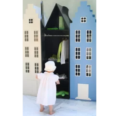 Armoire Maison Amsterdam Cloche - Blanc -LES ENFANTS DU DESIGN Soldes armoire maison amsterdam kast van een huis 1264x1234