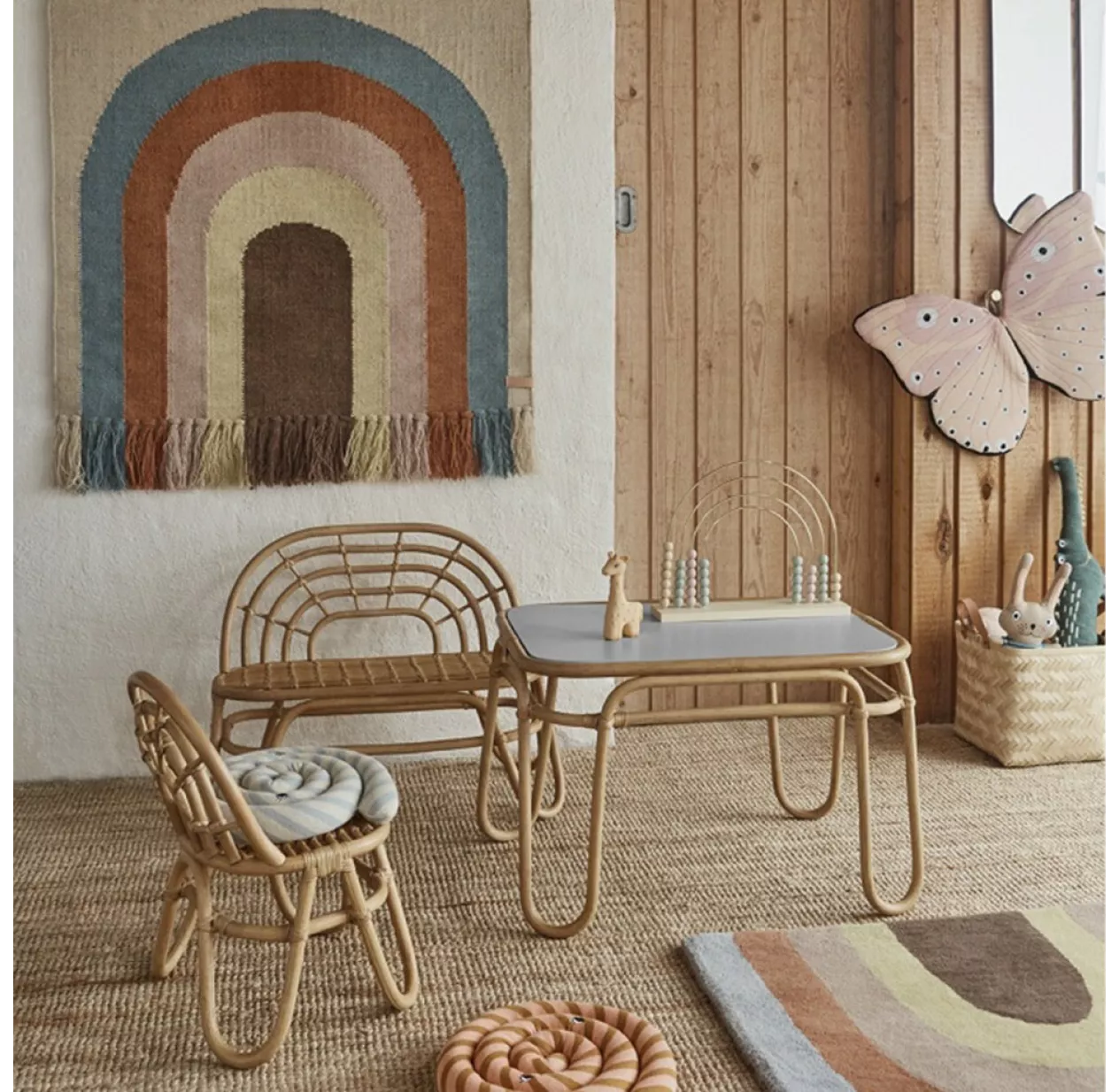 OYOY Banc Enfant En Rotin Rainbow 4 OYOY Banc Enfant En Rotin Rainbow – Image 2