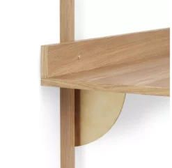 Ferm LIVING Bureau Mural Sector - Chêne/Laiton -LES ENFANTS DU DESIGN Soldes bureau sector chene laiton ferm living 3 1264x1234