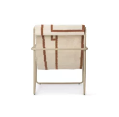 Ferm LIVING Chaise Enfant Desert - Cachemire/Shape -LES ENFANTS DU DESIGN Soldes chaise enfant desert shape sable ferm living 7 1264x1234