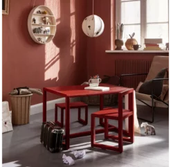 Devant -LES ENFANTS DU DESIGN Soldes chaise enfant little architect ferm living rouge 2 1264x1234