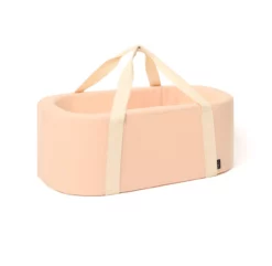 Couffin Nomade Kuko - Nude -LES ENFANTS DU DESIGN Soldes couffin nomade kuko rose nude charlie crane 3 1264x1234