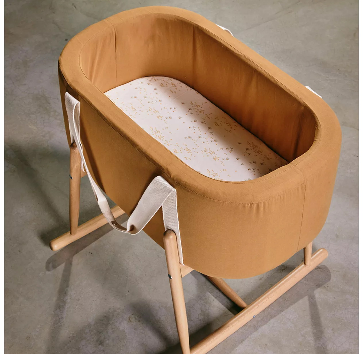 Couffin Nomade Kuko - Camel 4 Couffin Nomade Kuko - Camel – Image 2