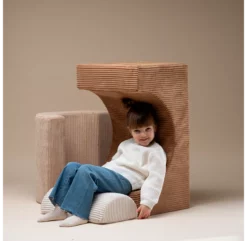 Trio De Poufs Rainbow En Velours Côtelé - Toffee -LES ENFANTS DU DESIGN Soldes ensemble de poufs rainbow toffee wigiwama 5 1264x1234