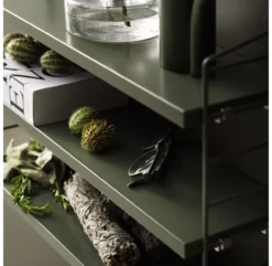 Etagère String Pocket - Sauge -LES ENFANTS DU DESIGN Soldes etagere string pocket vert sauge string furniture 3 1264x1234