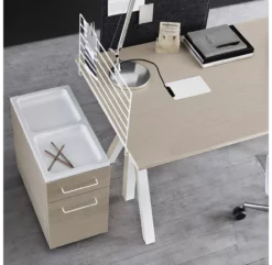 Panneau En Métal Pour Bureau - Blanc -LES ENFANTS DU DESIGN Soldes grille bureau white string 3 1264x1234