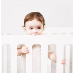 Lit Bébé évolutif Classic - Noyer -LES ENFANTS DU DESIGN Soldes lit bebe evolutif classic noyer oeuf nyc 3 1264x1234