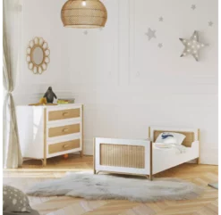 Lit Bébé évolutif Cèdre Et Rotin Océania 70x140cm - Blanc -LES ENFANTS DU DESIGN Soldes lit bebe evolutif oceania theo 70x140 7 1264x1234