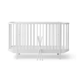 Lit Bébé évolutif Wood - Blanc -LES ENFANTS DU DESIGN Soldes lit bebe evolutif wood original blanc oliver furniture 5 1264x1234