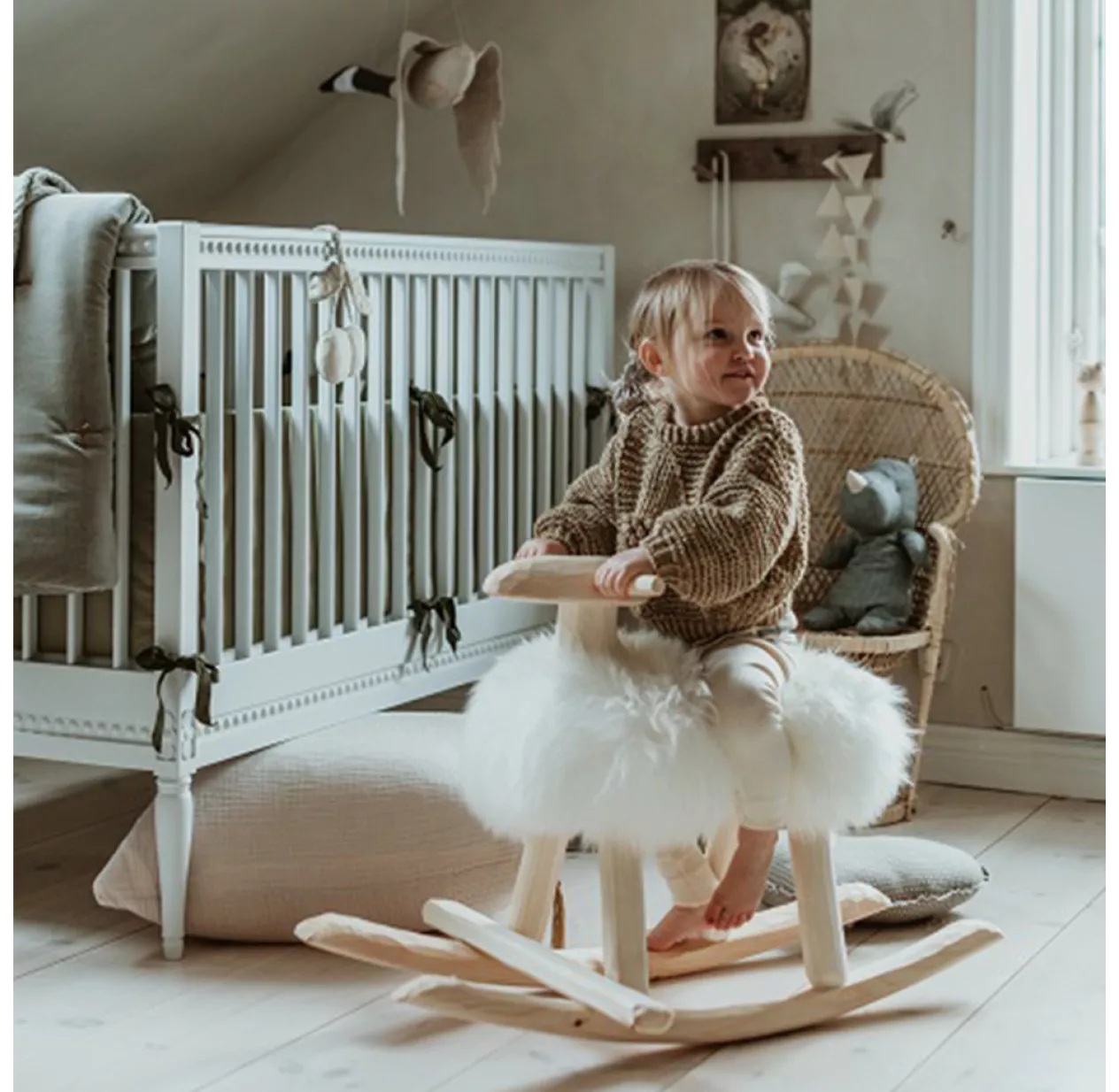 Lit Bébé évolutif Et Son Matelas - Blanc 4 Lit Bébé évolutif Et Son Matelas - Blanc – Image 2