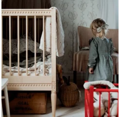 Lit Bébé évolutif Et Son Matelas - Bouleau -LES ENFANTS DU DESIGN Soldes lit bebe gustavienne bois naturel 3 1264x1234