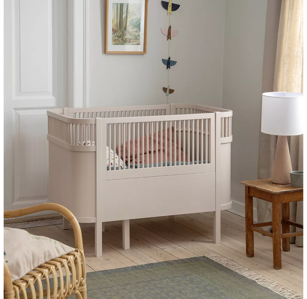 Sebra Lit Bébé évolutif - Beige Rosé 4 Sebra Lit Bébé évolutif - Beige Rosé – Image 2