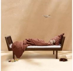 Lit Enfant Eli - Chêne Fumé -LES ENFANTS DU DESIGN Soldes lit enfant eli tete et pied de lit chene fume kas kopenhagen 3 1264x1234