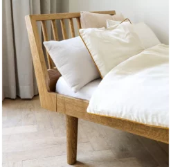 Lit Junior Eli Combi - Chêne Fumé -LES ENFANTS DU DESIGN Soldes lit junior combi eli avec tete de lit chene fume kas kopenhagen 3 1264x1234