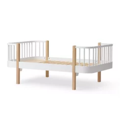 Lit Junior évolutif Wood - Chêne -LES ENFANTS DU DESIGN Soldes lit junior wood original chene oliver furniture 3 1264x1234