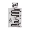OYOY Parure De Lit Aventure - Blanc/Noir 1 OYOY Parure De Lit Aventure - Blanc/Noir -LES ENFANTS DU DESIGN Soldes parure de lit junior adventure circuit blanc oyoy 1 1264x1234