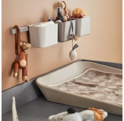 Leander Plan à Langer Pour Commode Luna - Gris -LES ENFANTS DU DESIGN Soldes plan a langer commode luna grise leander 4 1264x1234