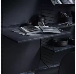 Plateau Bureau - Noir -LES ENFANTS DU DESIGN Soldes tablette murale bureau black string 2 1264x1234